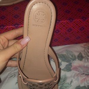 Tory burch sandals